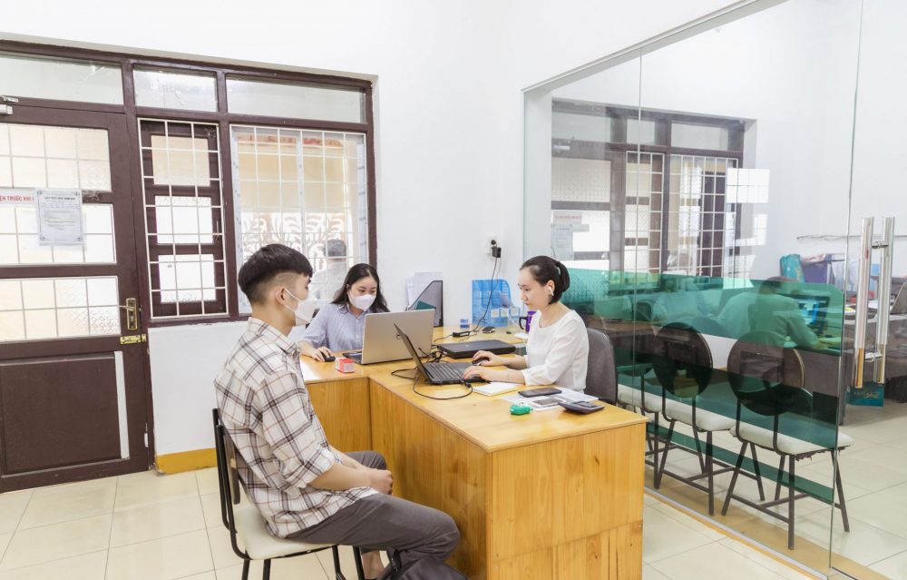 Dịch thuật hồ sơ xin việc cho người lao động uy tín tại Khánh Hòa